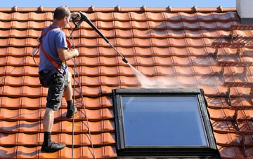 roof cleaning Cambridgeshire